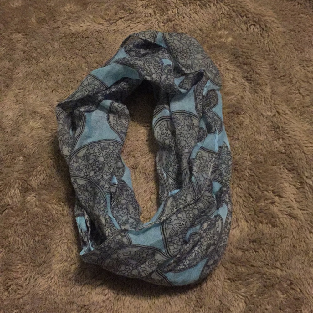 Infinity Scarf